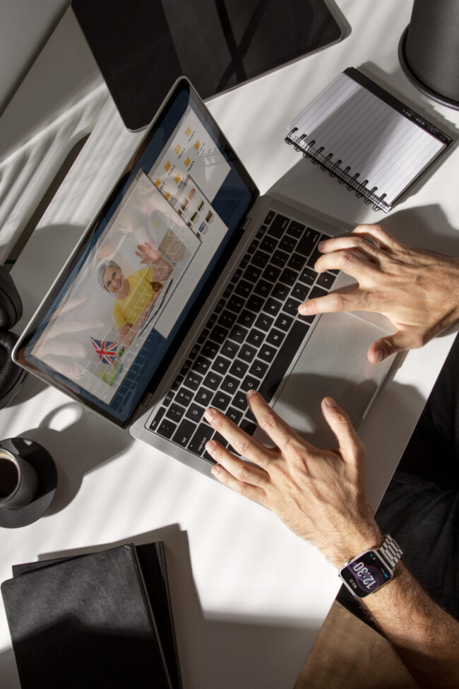 diseño web barato Valencia-ordenador