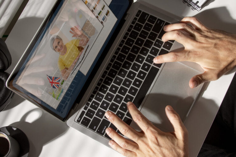 diseño web barato Valencia-ordenador